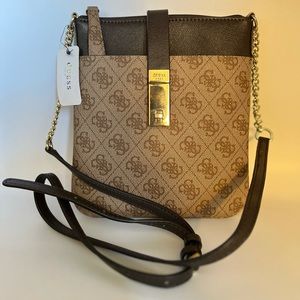 Guess Mini Bag Crossbody Bag!